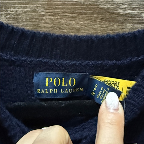 Polo by Ralph Lauren Women's Dark Blue Cable Knit Sweater - Picture 2 of 3